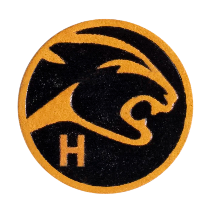 Predator Victory cue tip front view with yellow cat head and H hardness marking.