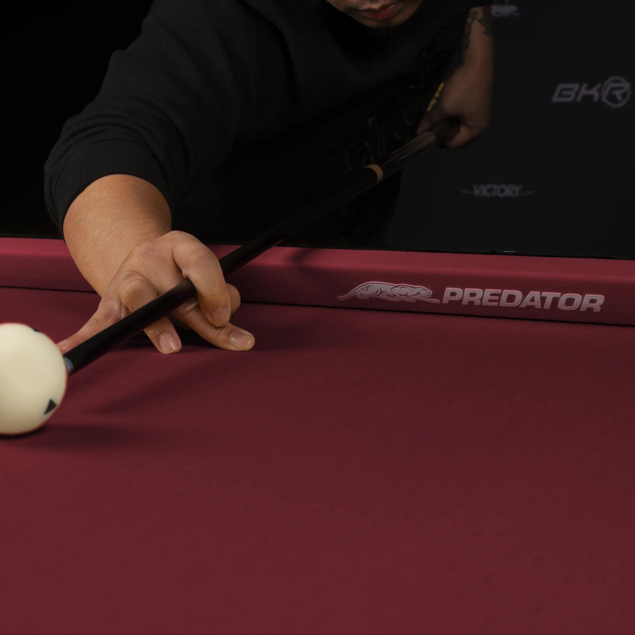 Predator Arcadia select pool cloth burgundy